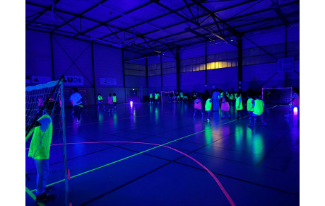 🟢⚫ Soirée Handfluo réussie pour l’USJ Handball – 09/01/2026 ⚫🟢